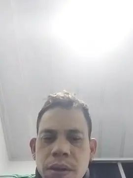 Gay sex chat with Exotico19969 - camgaychat.com - Spain