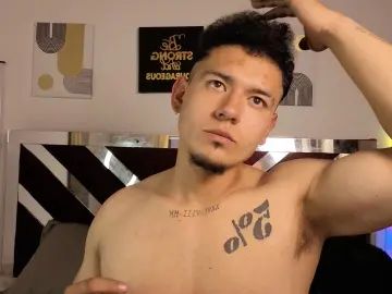 Gay sex chat with Andonysteel - camgaychat.com - Britain