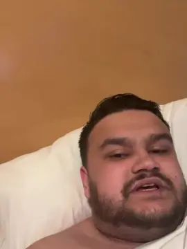 Gay sex chat with Icaastlong25 - camgaychat.com - Britain