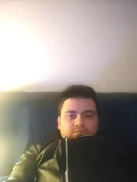 Gay sex chat with sexyguywhore18 - camgaychat.com - Britain