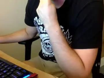 Gay sex chat with ollieu69 - camgaychat.com - Britain