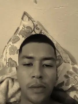 Gay sex chat with monkiegeorge - camgaychat.com - Britain