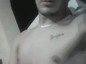 Gay sex chat with Tommy_Long22 - camgaychat.com - Spain