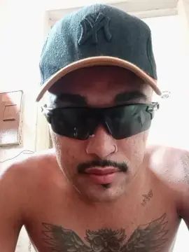 Gay sex chat with Lealq - camgaychat.com - Portugal