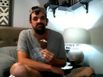 Gay sex chat with maximumdee88 - camgaychat.com - Britain