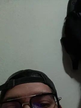 Gay sex chat with omar2333 - camgaychat.com - Spain