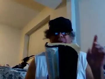 Gay sex chat with timmy260250 - camgaychat.com - Britain