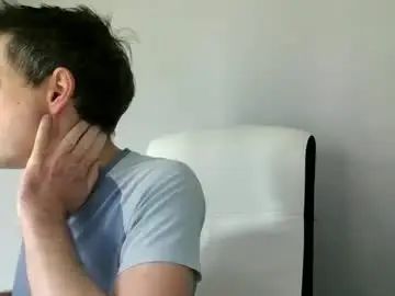 Gay sex chat with marky2012 - camgaychat.com - Britain