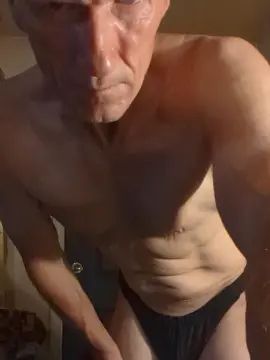 Gay sex chat with davedonny785 - camgaychat.com - Britain