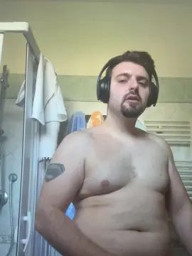 Gay sex chat with Luca96napoli - camgaychat.com - Italy