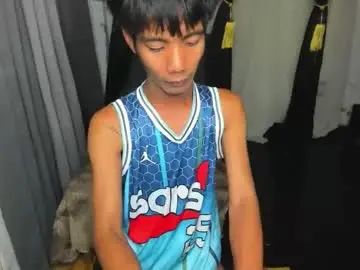 Gay sex chat with sebyasiangods - camgaychat.com - Britain