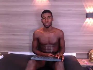 Gay sex chat with gary_thompson_ - camgaychat.com - Britain