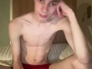 Gay sex chat with pearlsiren - camgaychat.com - Britain
