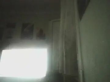 Gay sex chat with samuele785 - camgaychat.com - Italy