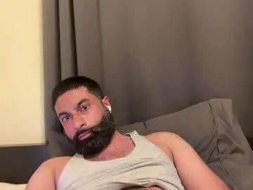 Gay sex chat with stone33132 - camgaychat.com - Britain