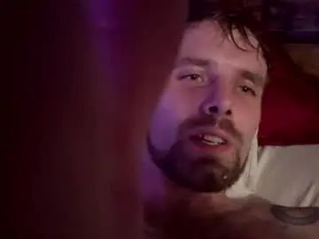 Gay sex chat with riffer1992 - camgaychat.com - Britain