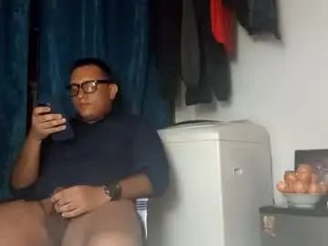 Gay sex chat with benny_94_project1000 - camgaychat.com - Britain
