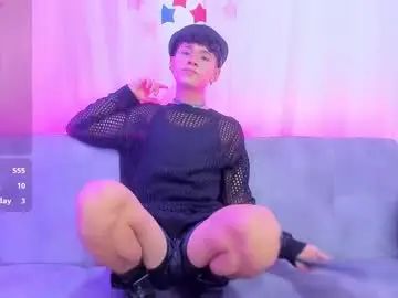 Gay sex chat with dante_06_ - camgaychat.com - Britain