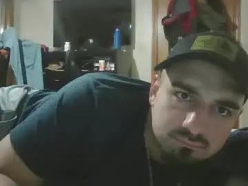Gay sex chat with jewni_9819 - camgaychat.com - Britain