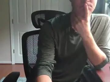 Gay sex chat with sluttyputtyxxx - camgaychat.com - Britain