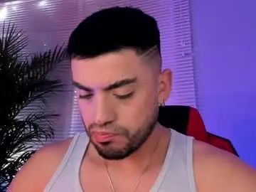 Gay sex chat with alexander_diiaz - camgaychat.com - Spain