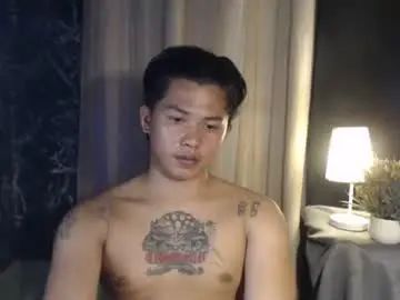 Gay sex chat with esward_tynn - camgaychat.com - Britain