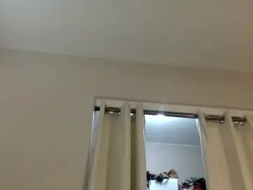 Gay sex chat with beginnersluck111 - camgaychat.com - Britain