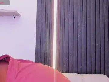 Gay sex chat with MaxTurner_ - camgaychat.com - Britain