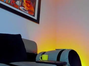 Gay sex chat with Maximus_Sr - camgaychat.com - Britain