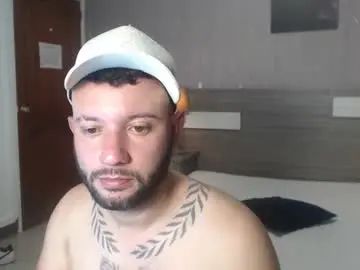 Gay sex chat with nicolas_ferrer25 - camgaychat.com - Britain