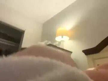 Gay sex chat with motherfucker10212 - camgaychat.com - Britain