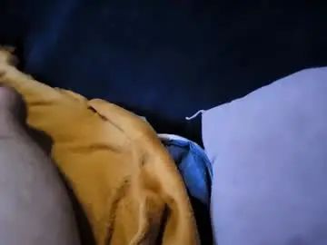 Gay sex chat with eightinchcurve - camgaychat.com - Britain