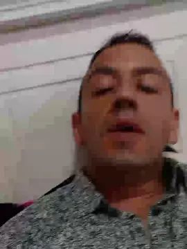 Gay sex chat with mark24x5cm - camgaychat.com - Britain