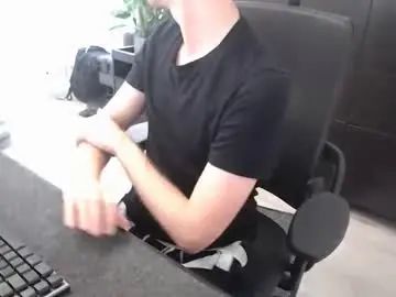 Gay sex chat with christianbyh - camgaychat.com