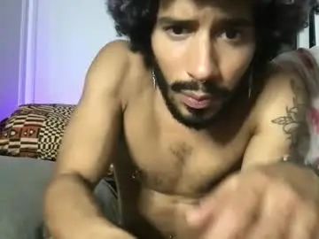 Gay sex chat with sir_0men - camgaychat.com