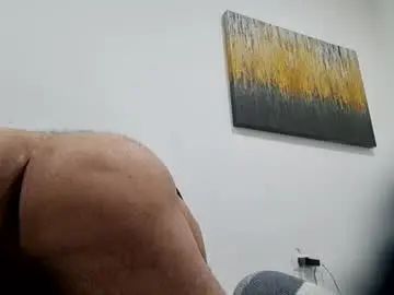 Gay sex chat with assgaybi - camgaychat.com - Britain