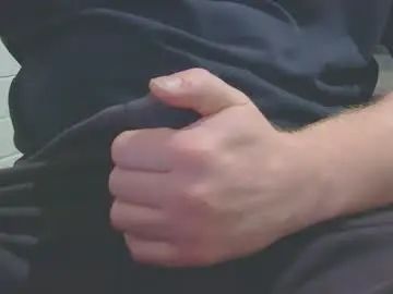 Gay sex chat with brendanwild2 - camgaychat.com - Britain