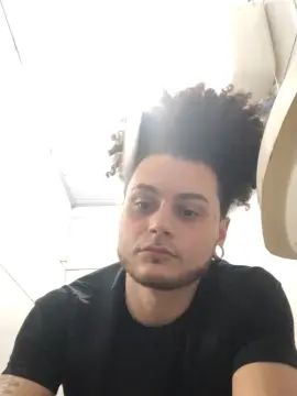 Gay sex chat with L7weed - camgaychat.com - Portugal