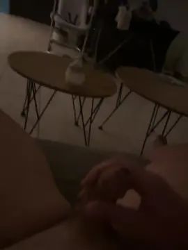 Gay sex chat with hunting7777777 - camgaychat.com - France