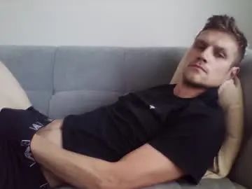 Gay sex chat with polsenos - camgaychat.com - Britain