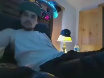 Gay sex chat with J_Ray95 - camgaychat.com - Britain