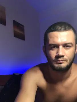 Gay sex chat with YourFunBoy - camgaychat.com - Britain
