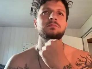 Gay sex chat with hardgringo - camgaychat.com