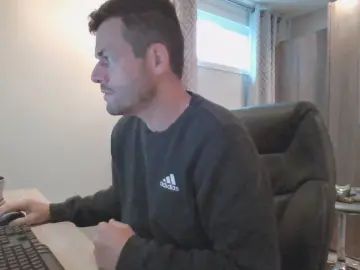 Gay sex chat with Hurley690 - camgaychat.com