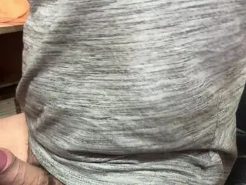 Gay sex chat with rever6969 - camgaychat.com - Spain