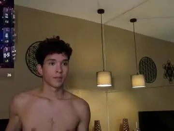 Gay sex chat with luca_colt - camgaychat.com - Britain
