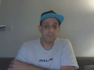Gay sex chat with Rickert_88 - camgaychat.com - Netherlands