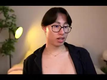 Gay sex chat with louis_zh - camgaychat.com - Britain