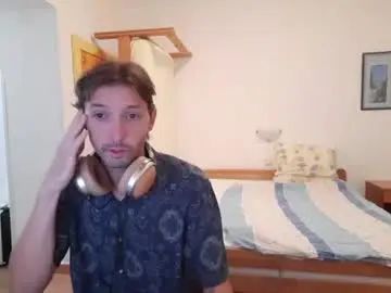 Gay sex chat with fishp214818 - camgaychat.com - Britain