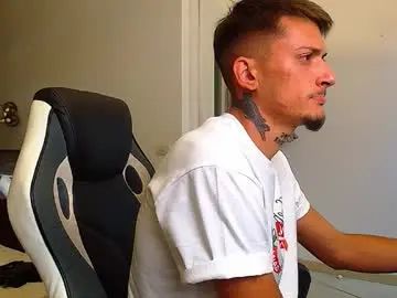 Gay sex chat with cadekemp - camgaychat.com - Britain